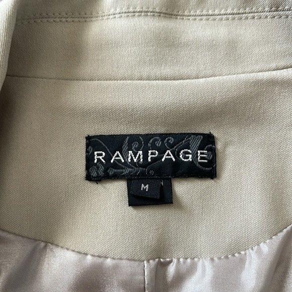 Rampage fitted khaki blazer with front hook closure - Picture 5 of 9